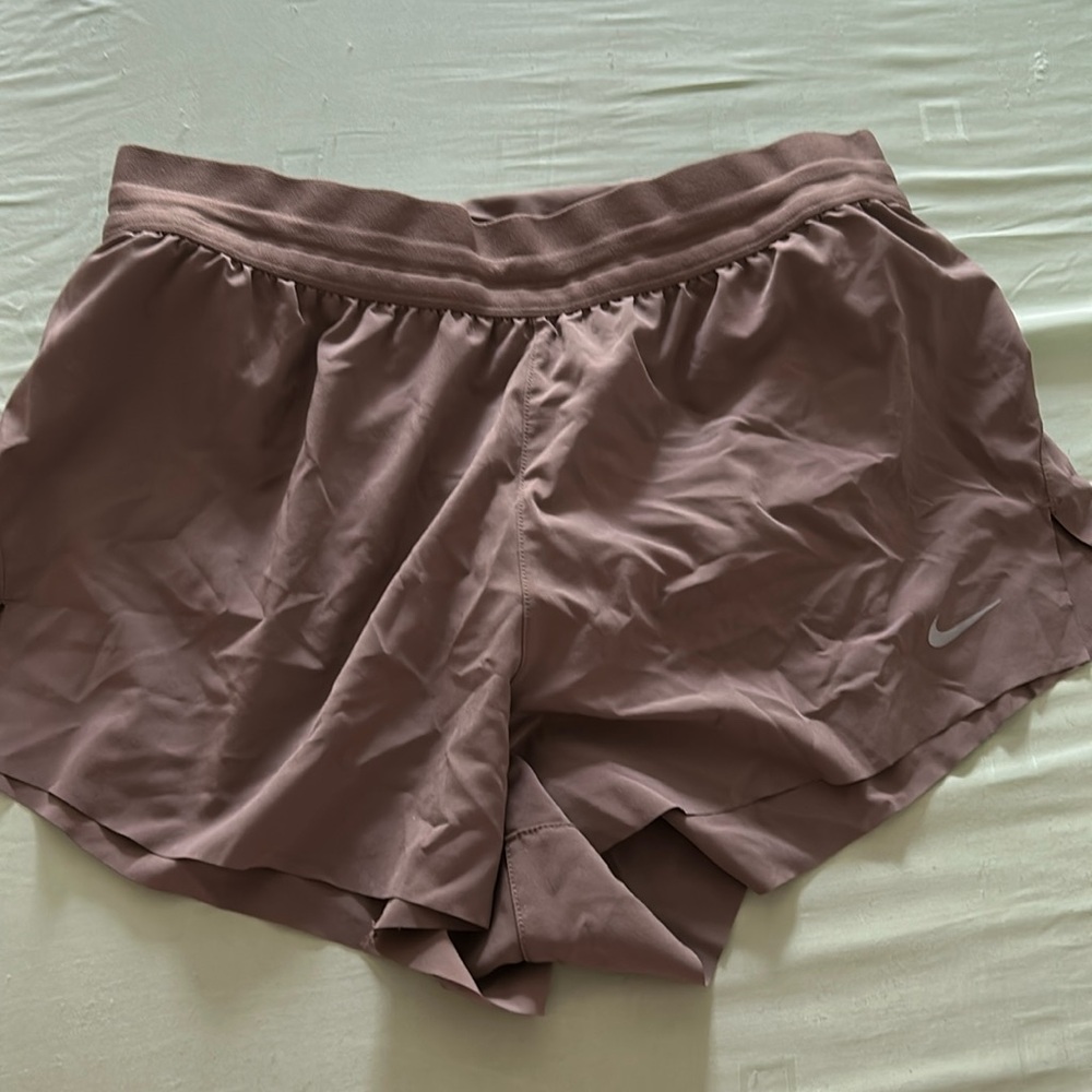 Nike swift running shorts 2.5” brief lined